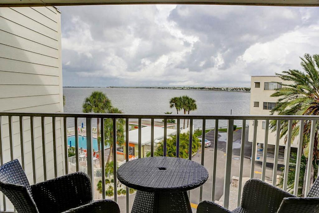 410-Gorgeous Views, Waterfront, Wifi, Pool And Close To Bucs Stadium 탬파 외부 사진